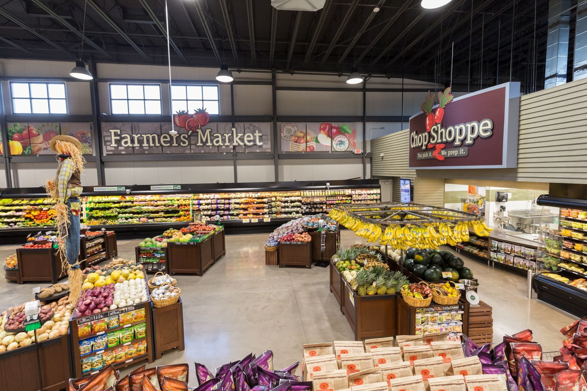 Interior of Coborn’s Marketplace showing produce department and fresh market displays built by Rice Companies